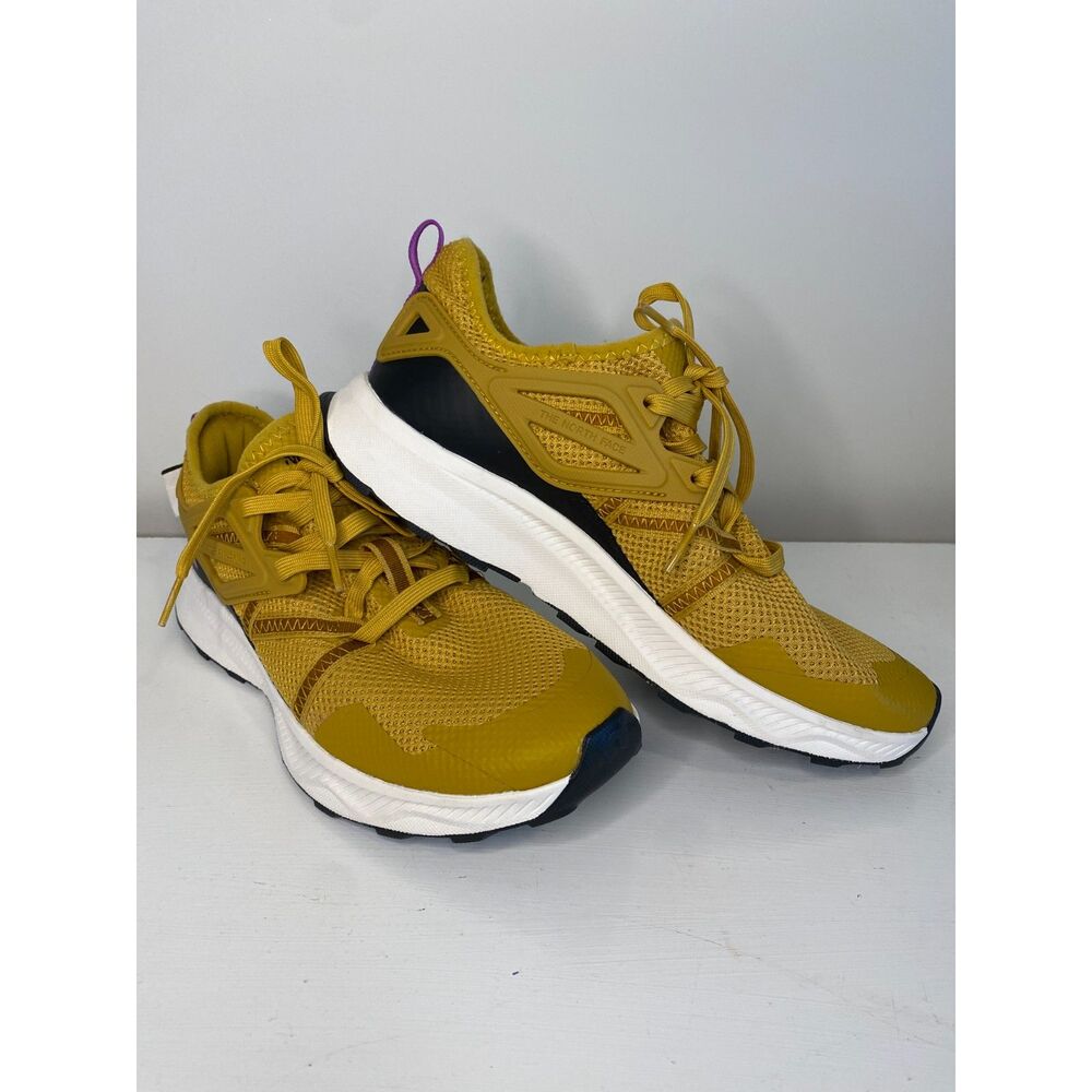 The North Face Oxeye Tech Arrowwood Yellow Womens 10.5 Hiking Outdoor Shoes NWT